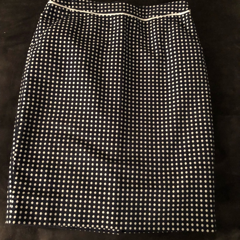 The Limited pencil skirt with pockets, size 2